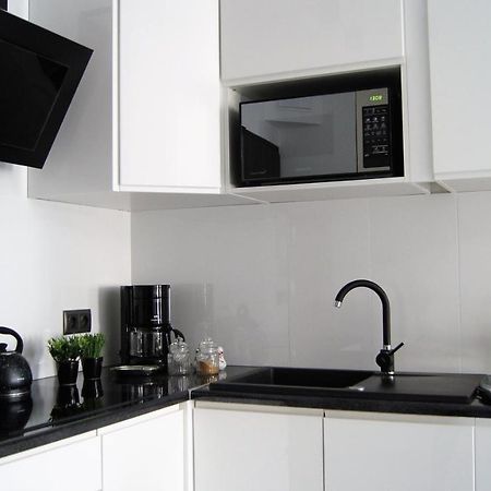 Przestronny Apartament Contento- Wroclaw Centrum Apartman Kültér fotó