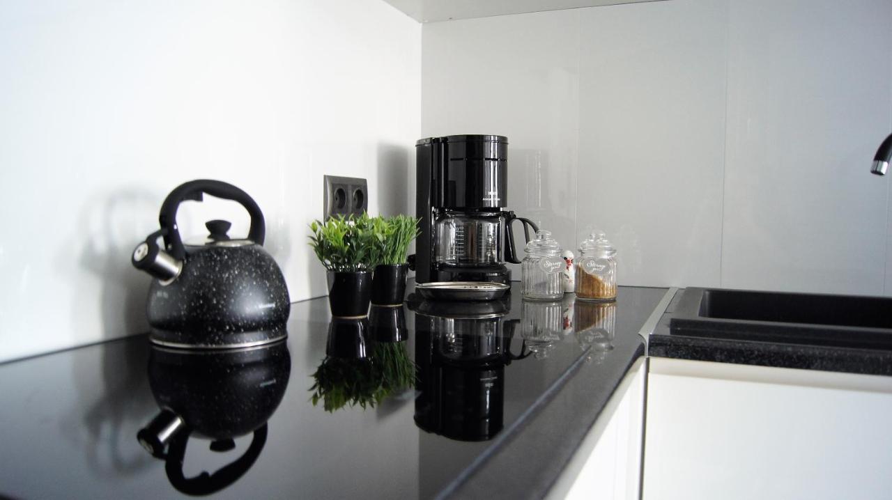 Przestronny Apartament Contento- Wroclaw Centrum Apartman Kültér fotó